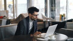 Ученые сравнили Grokipedia и «Википедию»: результат удивил