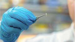 Миниатюрное инъекционное устройство избавляет от невралгии без операции