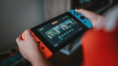 Спрос россиян на портативные игровые консоли вырос почти в 1,5 раза