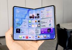 iPhone Ultra