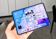 iPhone Ultra