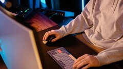 Россияне пожаловались на сбои игр Electronic Arts