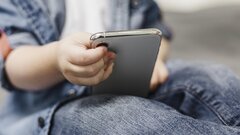 Евросоюз ограничит детям доступ в соцсети