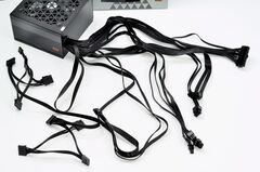 PCCooler YK750H (750 Вт)